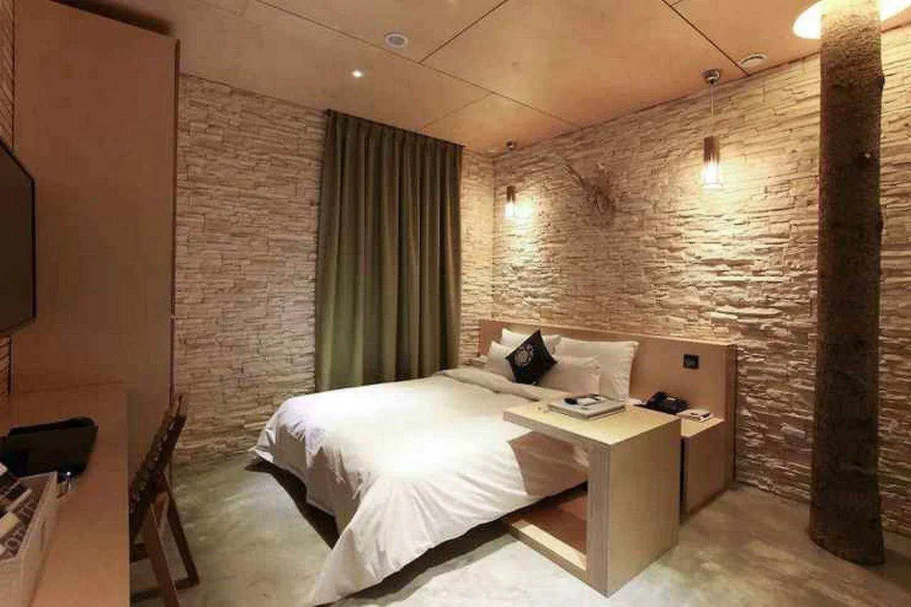 Cullinan Gundae Hotel Seoul 3*,  South Korea