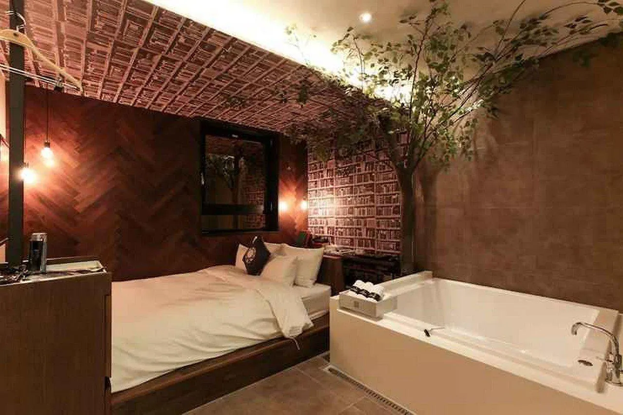 Cullinan Gundae Hotel Seoul